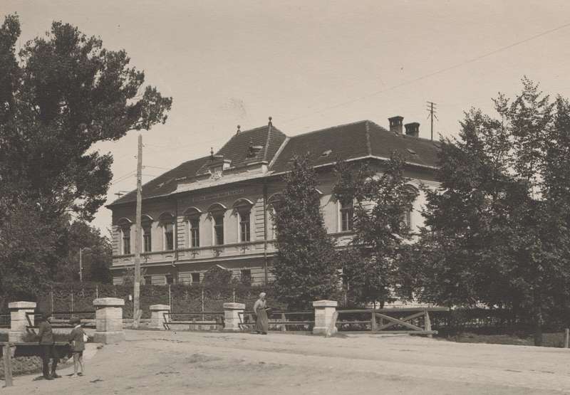 Budova odbornej tkáčskej školy (Foto: Múzeum v Kežmarku)