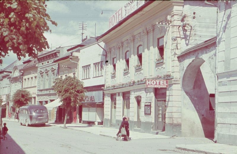 Hotel Zipser Hof/Spišský dvor (foto: Múzeum v Kežmarku) Hotel Zipser Hof/Spišský dvor (foto: Múzeum v Kežmarku)