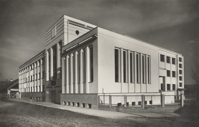 Okresný úrad v Kežmarku, dnes nemocnica (foto: Múzeum v Kežmarku) Okresný úrad v Kežmarku, dnes nemocnica (foto: Múzeum v Kežmarku)