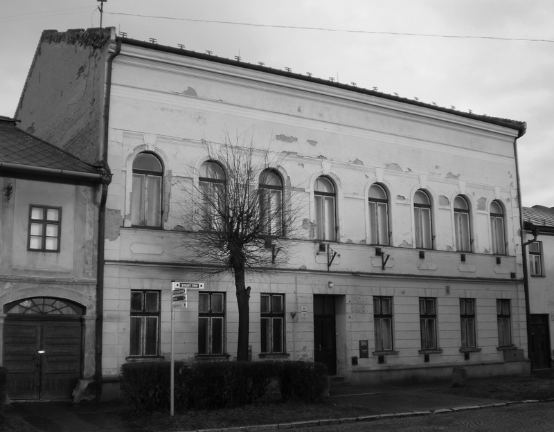 Budova Katolíckeho kruhu na Starom trhu (foto: autor) Budova Katolíckeho kruhu na Starom trhu (foto: autor)
