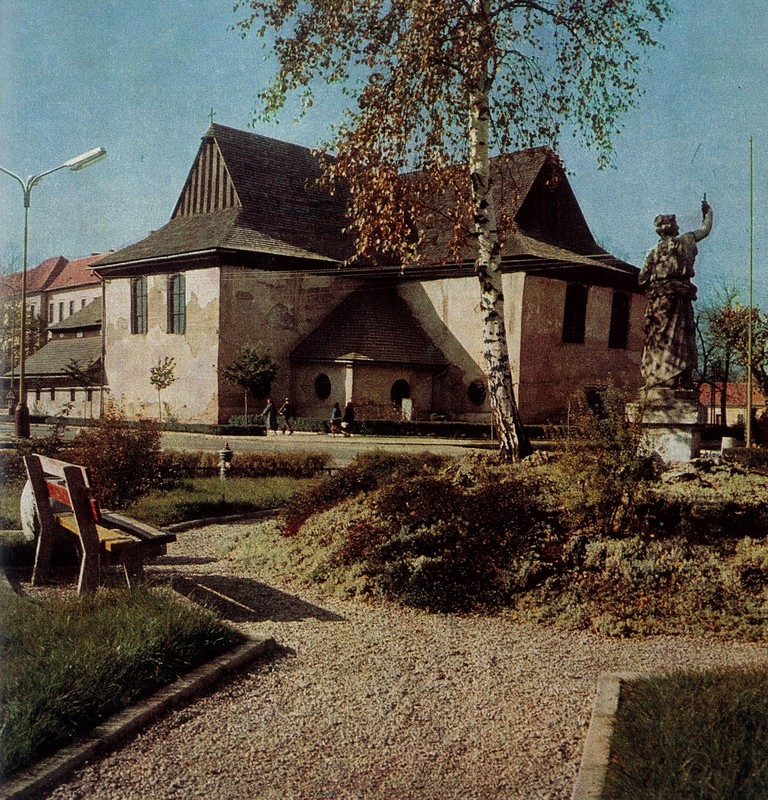 Pôvodná Svetlonoska v parku (Múzeum v Kežmarku)